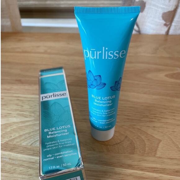 Purlisse - Blue Lotus Balancing Moisturizer 1.7 fl. oz. NEW - Picture 2 of 4